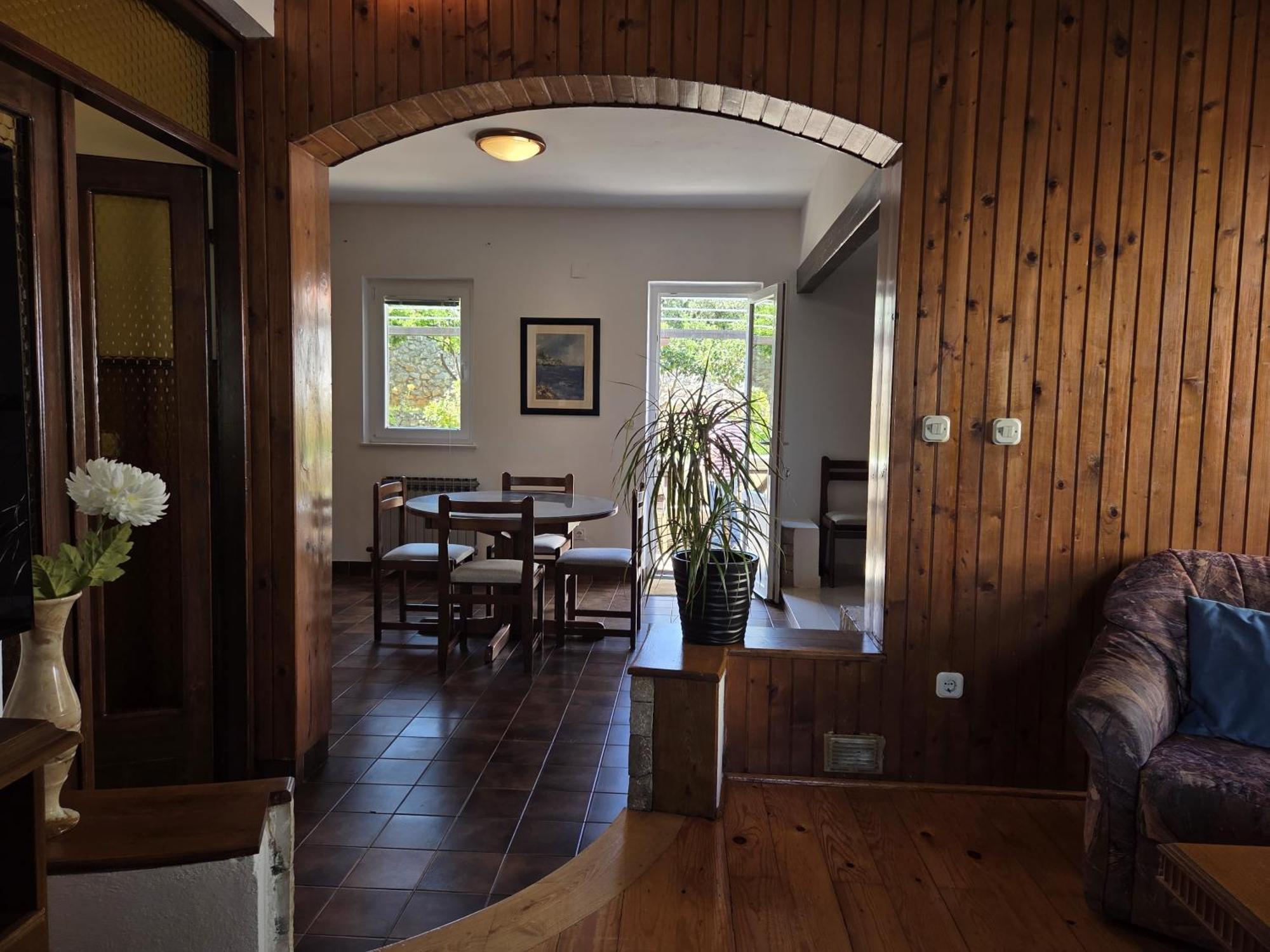 Apartments Jelena Supetar - Four Apartments - A Small House With A Private Yard - Two-Room Apartment With A Sea View - Studio Apartment - Two-Room Apartment With Garden View- Free Parking المظهر الخارجي الصورة